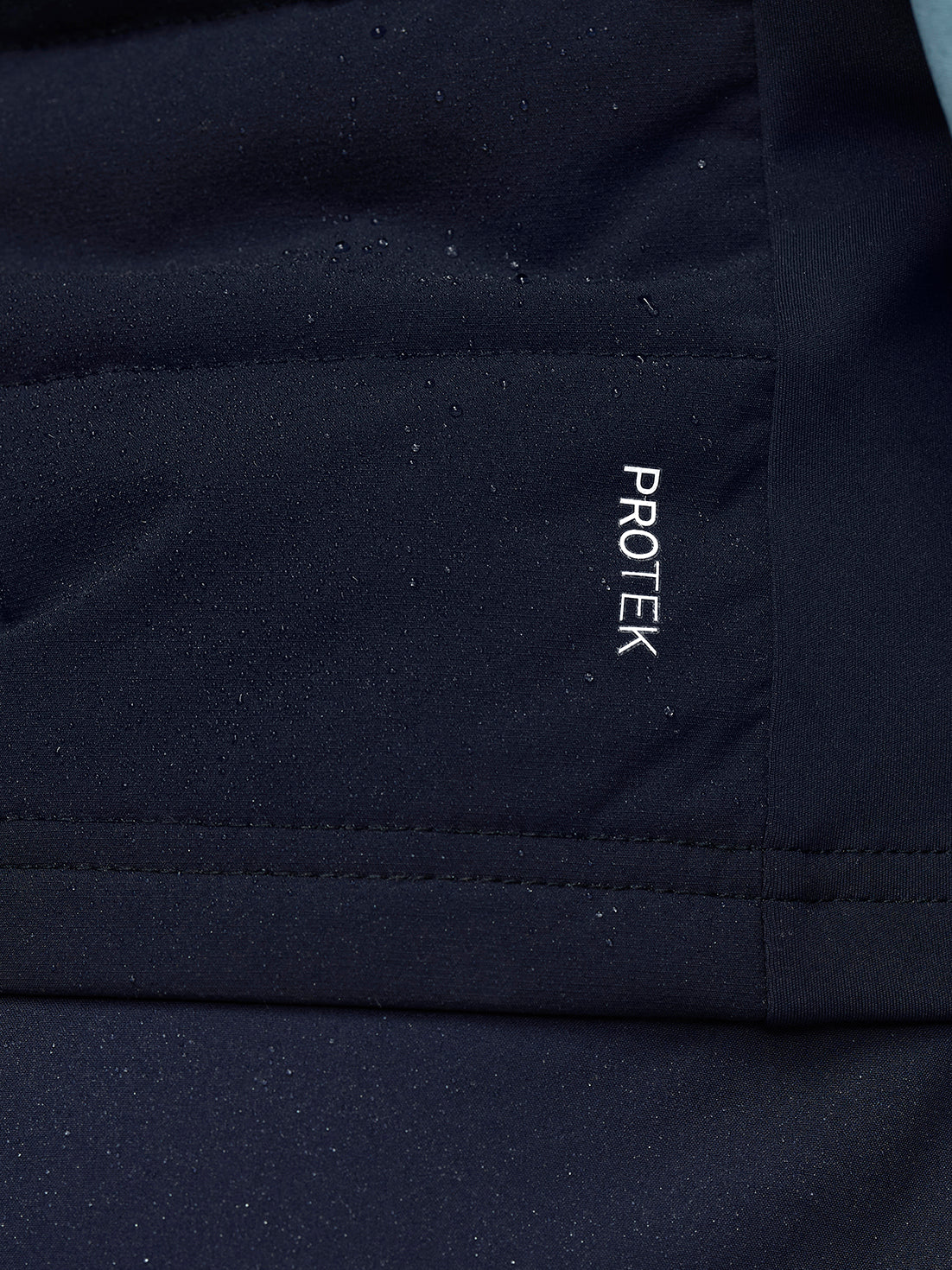 Apex Training Gilet - Navy - Image 5
