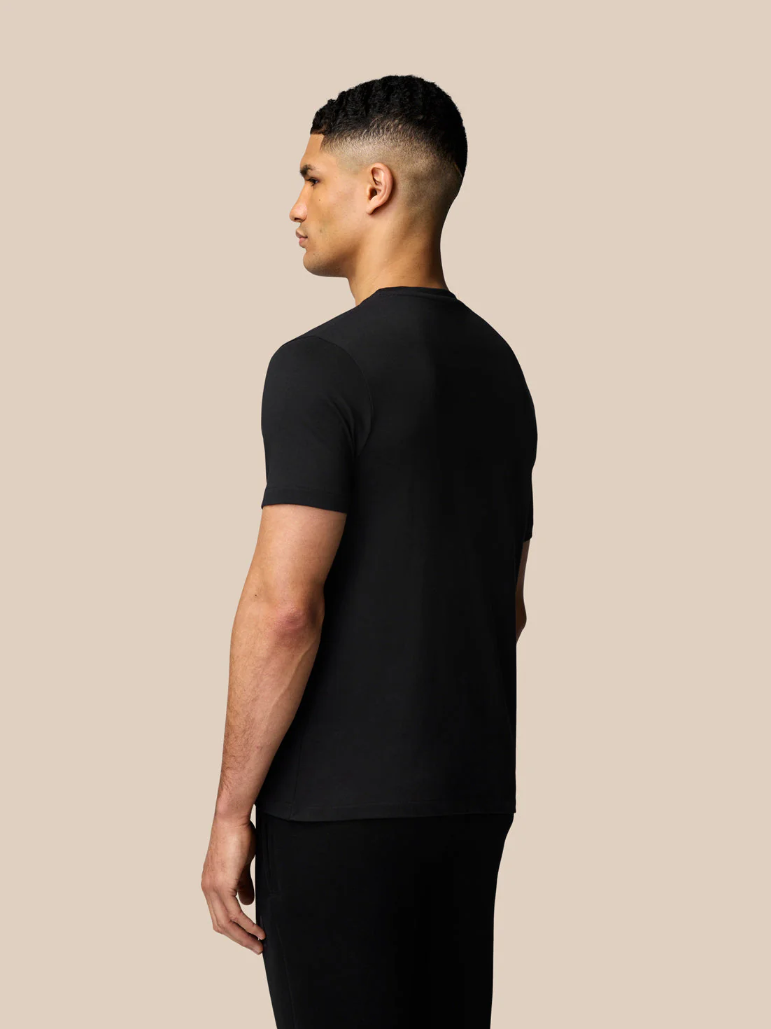 Graphic Lifestyle T-Shirt - Black - Image 2