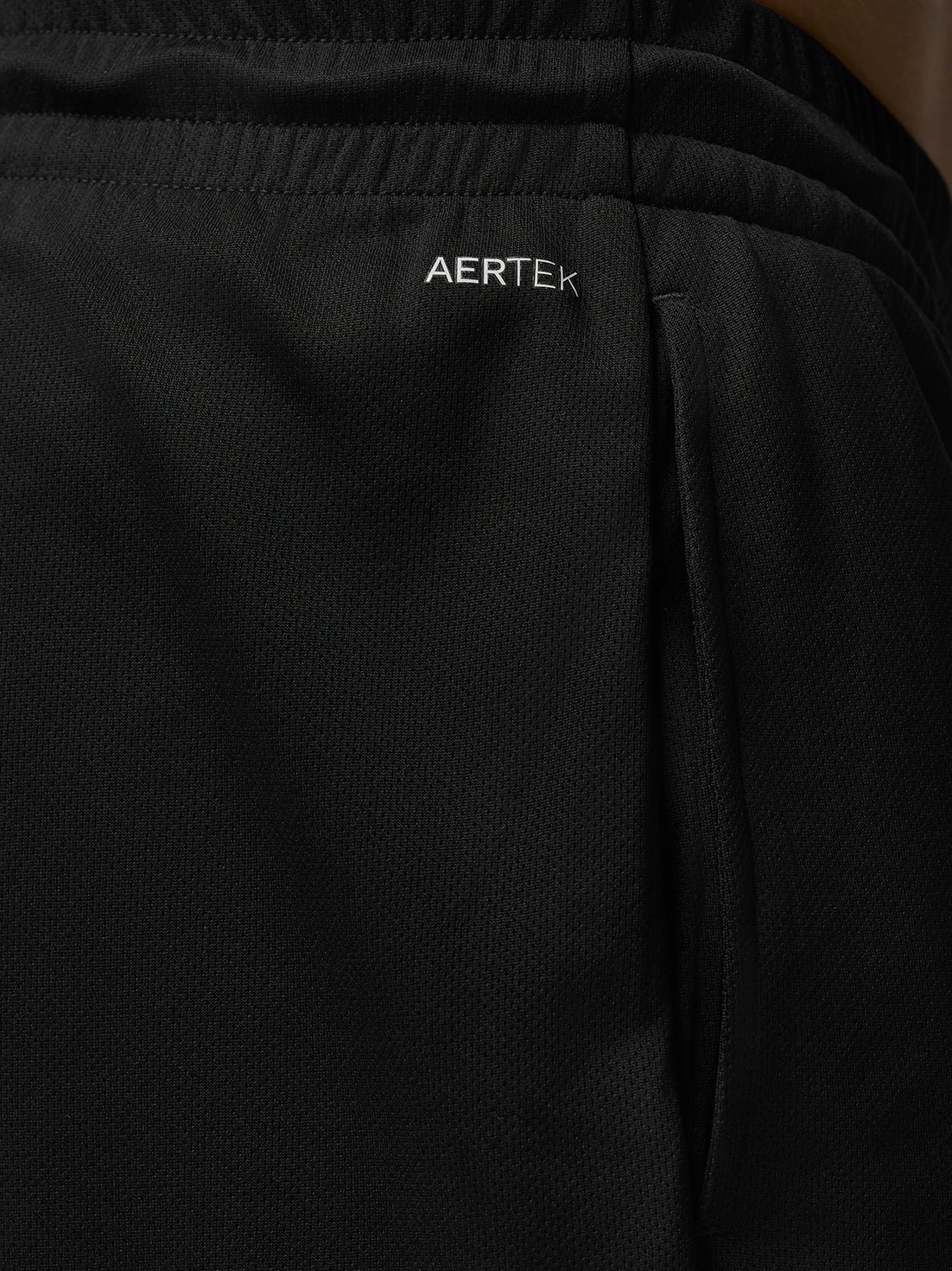 Adapt Training 7" Shorts - Black - Image 4